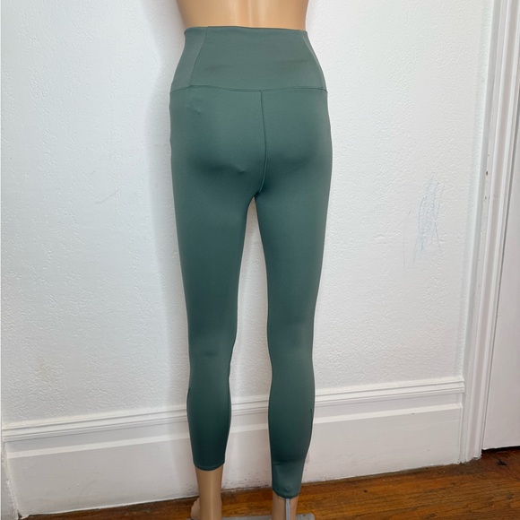 Vuori Evolve VW497 High Rise Uplift Leggings Women Size S Green - Picture 2 of 9